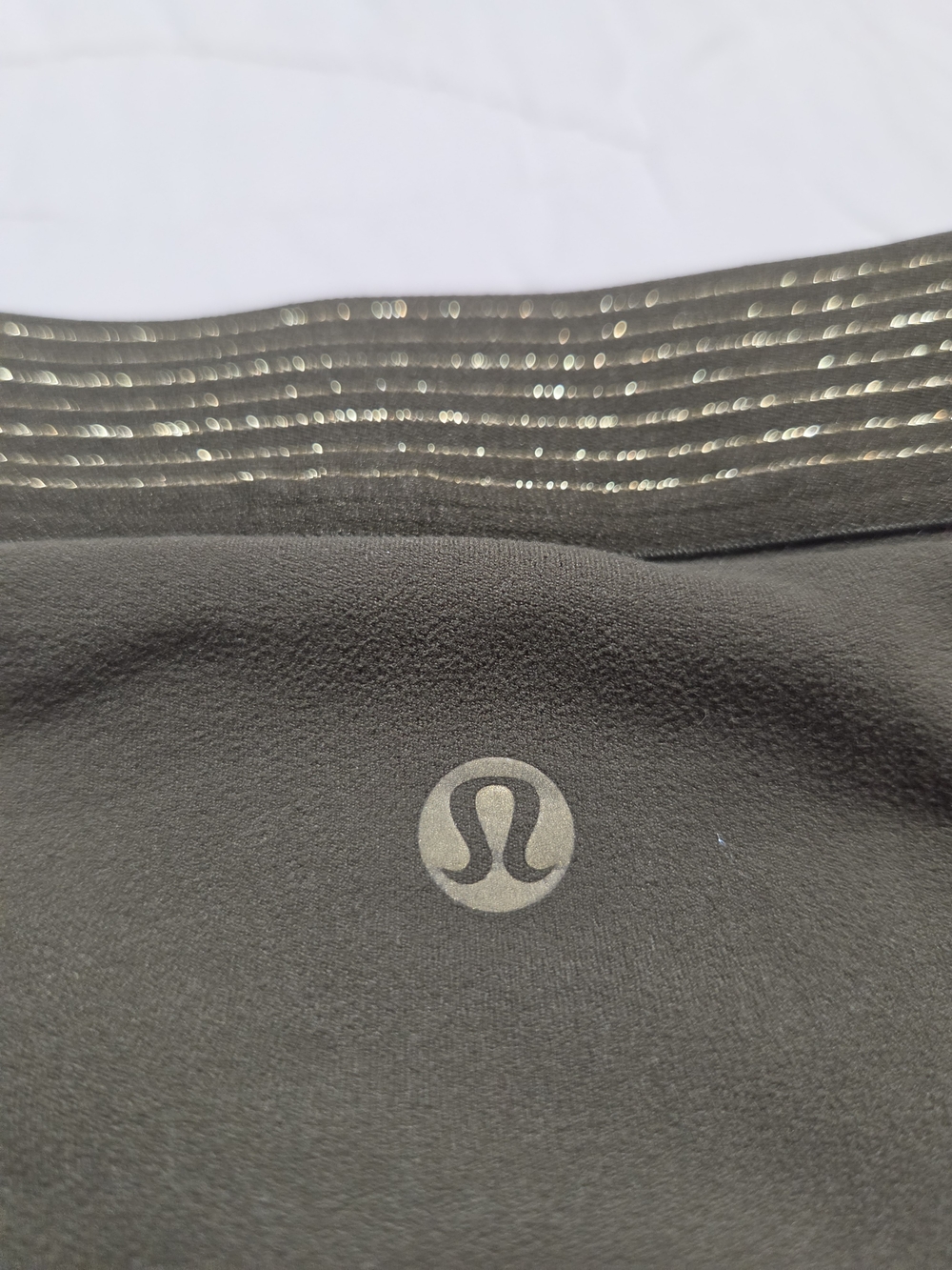 Lululemon Principal Dancer Golden Lining Legging 28" – Armory Green Gold, Size 8